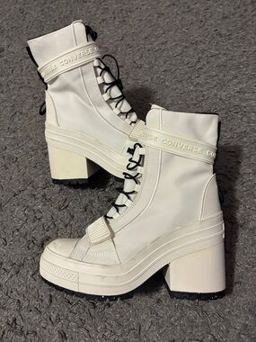 Converse chuck Taylor all star heels